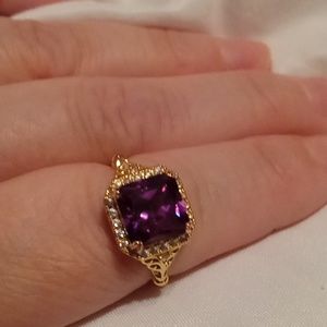 Beautiful size 9 faux diamond and crystal ring